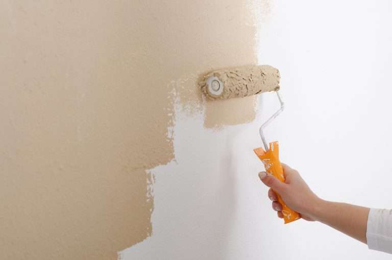 Conseils pour préparer un mur avant de peindre 5 Application peinture 3